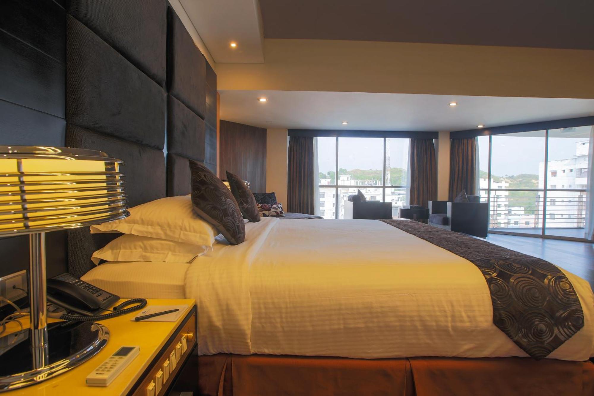 Long Beach Hotel Cox's Bazar Exterior foto