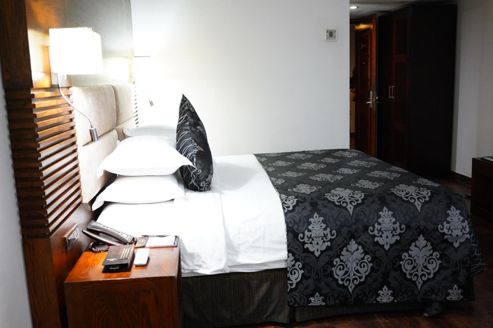 Long Beach Hotel Cox's Bazar Exterior foto